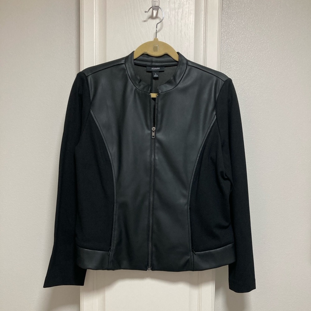 Alfani Women's Black Faux Leather Jacket. Size PL